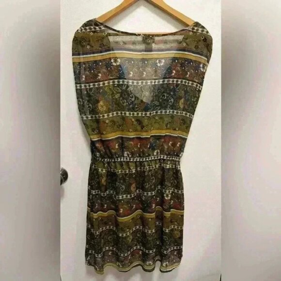 Eyelash Couture dress green floral knee length short sleeve cowl neck size large - Picture 8 of 12